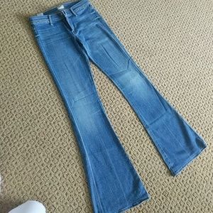 MOTHER Denim jeans the acurfew in blue skies tmo